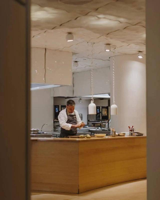 餐桌奇遇：品味艺术与美食的双重享受不朽情缘美食丨全球5大博物馆里的(图7)